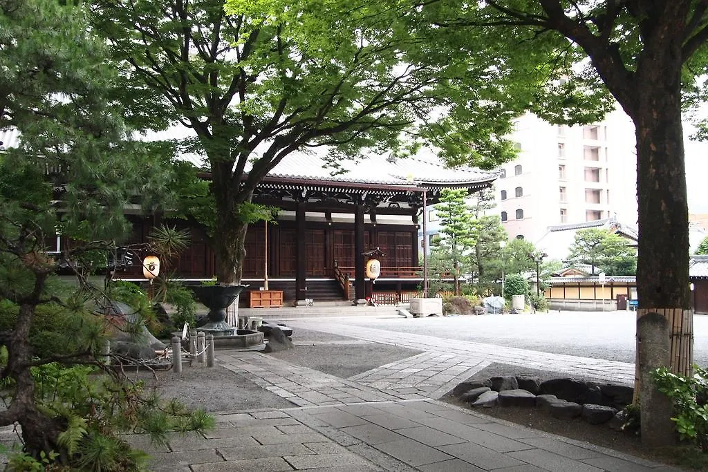 Hotel Honnoji Kyoto 4*,