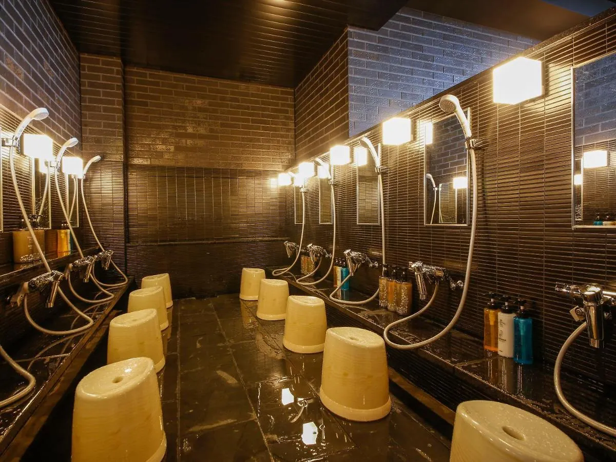 Hotel Honnoji Kyoto 4*,
